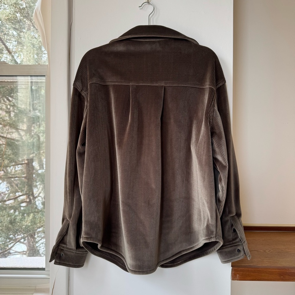 Alo Yoga Ribbed Velour Mountain Side Jacket Machiatto Brown - Picture 11 of 15